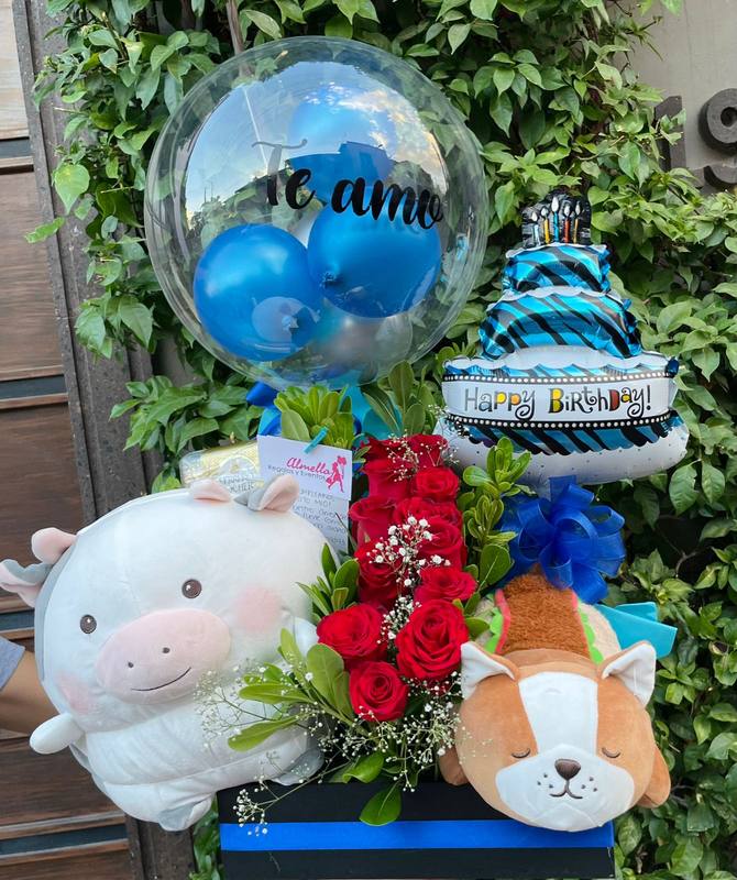 Caja Rectangular Peluches, Globos, Rosas y Ferreros